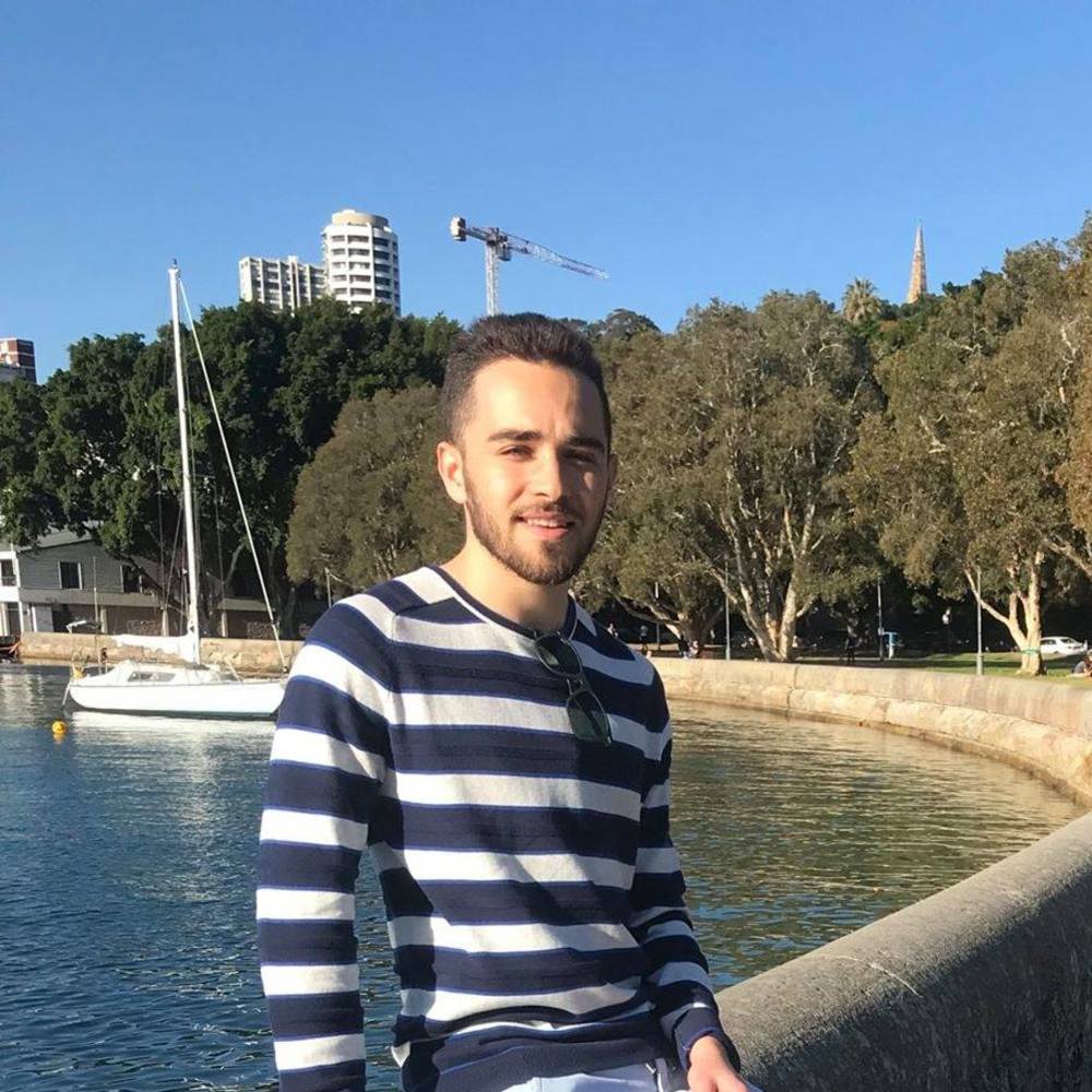 Meet your Posher, Sam